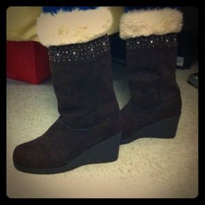 American eagle wedged boots