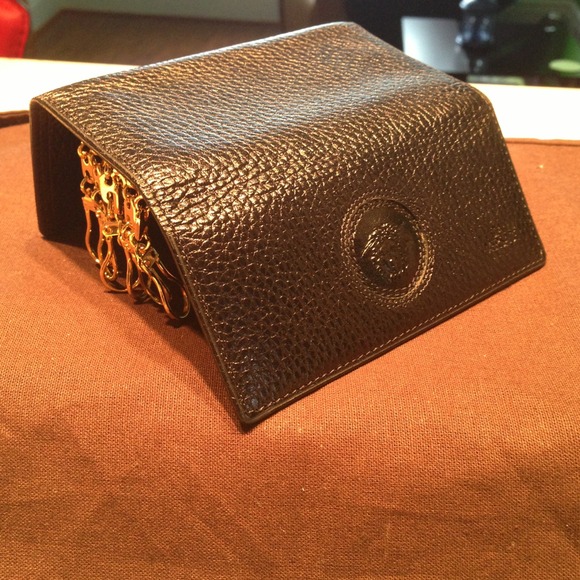 🚫SOLD🚫Authentic Versace leather 6 key holder - Picture 3 of 4