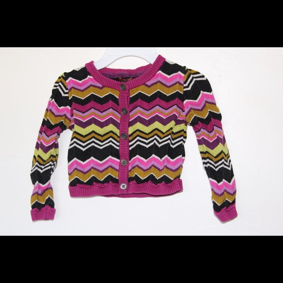 Beautiful sweater for 4/5T