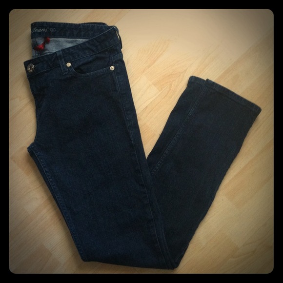 Guess jeans.