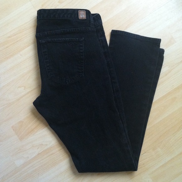 Black guess jeans and zara top