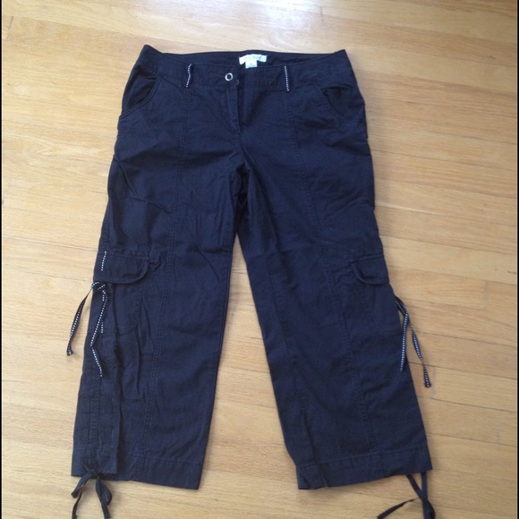 WHBM cropped black cotton pants NMT