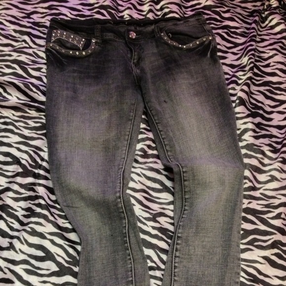 L.A. Idol Skinny Jeans With Rhinestones - Picture 4 of 4