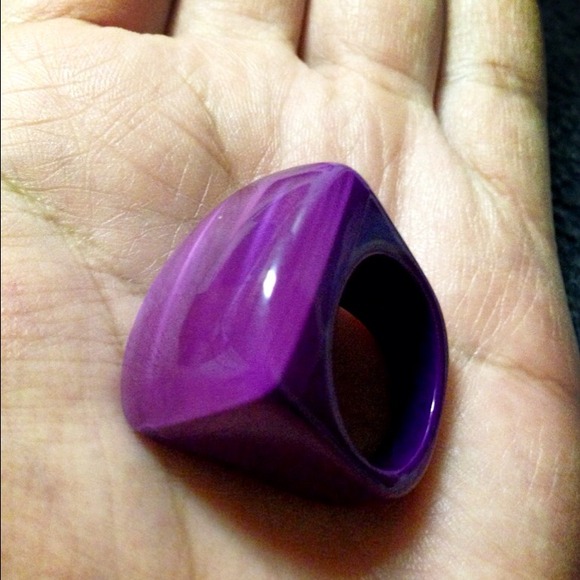 TRADE - Purple ring