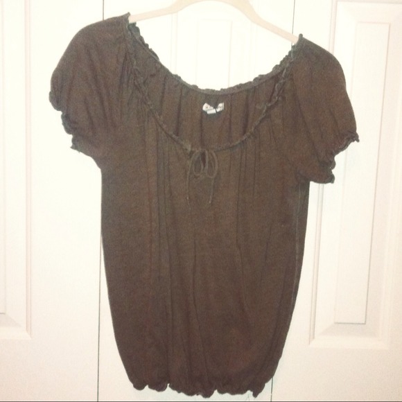 American Eagle Brown Top