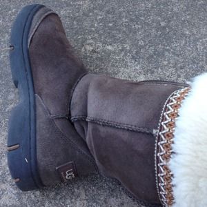 **SOLD*****REDUCED** ugg boots!