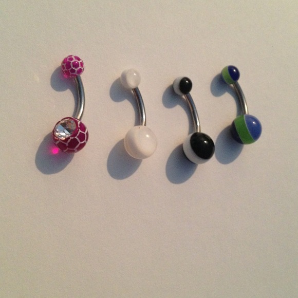 ❌SOLD❌ belly button rings bundle.