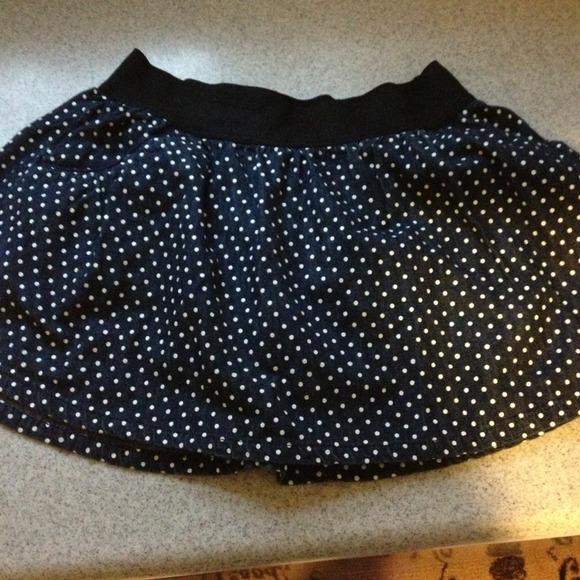 ❌❌❌SOLD❌❌❌❌Justice polka dot skirt!!