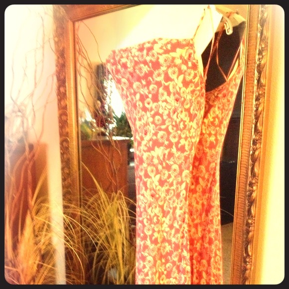 Lightweight Coral floral dress. A stunner.