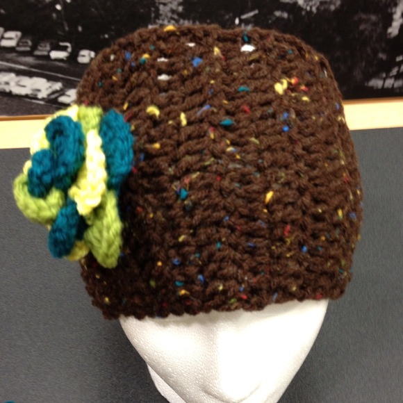 NEW Hand Crocheted head wrap & scarf - Picture 2 of 4