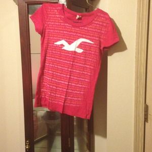 Hollister t-shirt