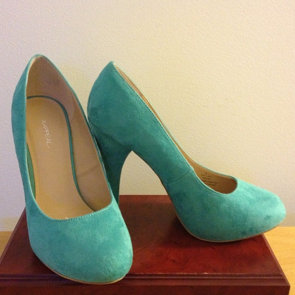Cute shoes!