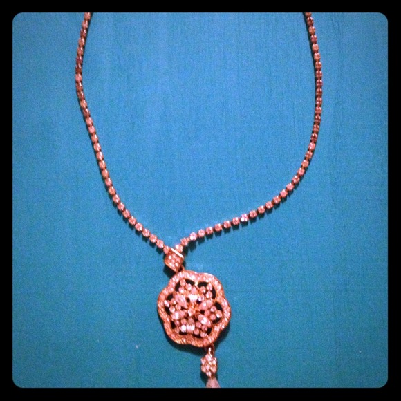 Flower necklace