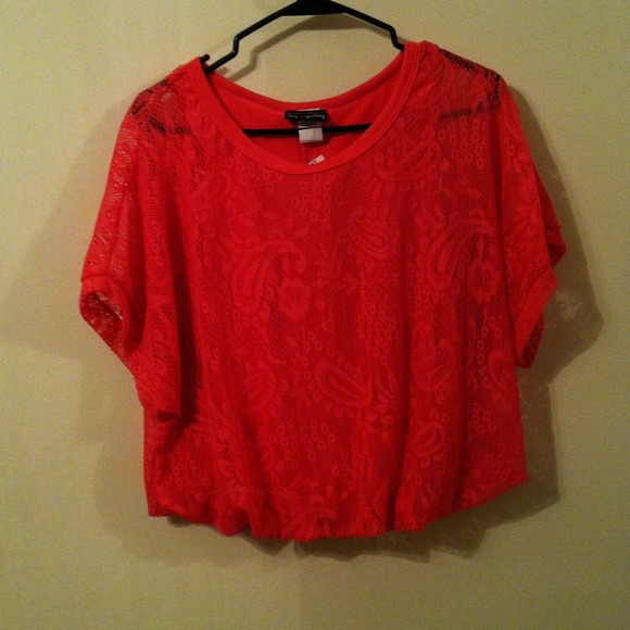 Brand new lace/net shirt. NWT!! - Picture 1 of 3