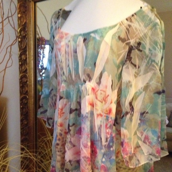 Sheet multicolored 3/4 sleeve baby doll blouse