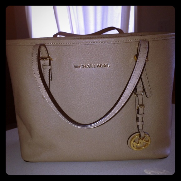Michael Kors small taupe tote