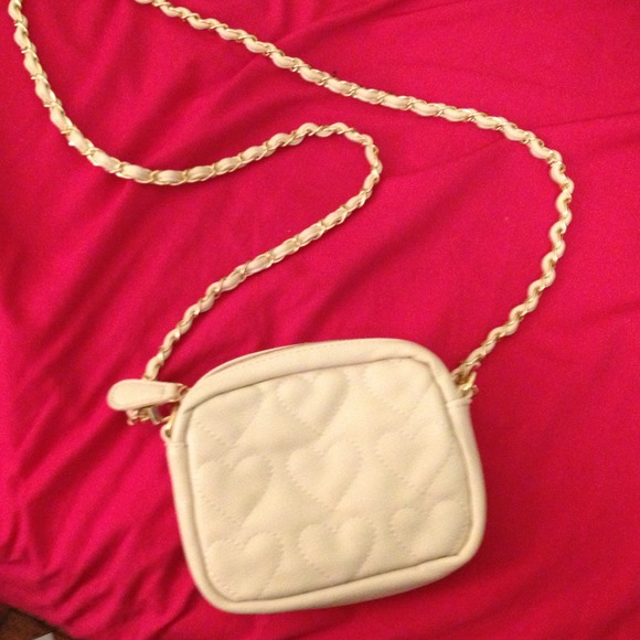 🌟🌟SOLD IN BUNDLE🌟🌟 over the shoulder purse