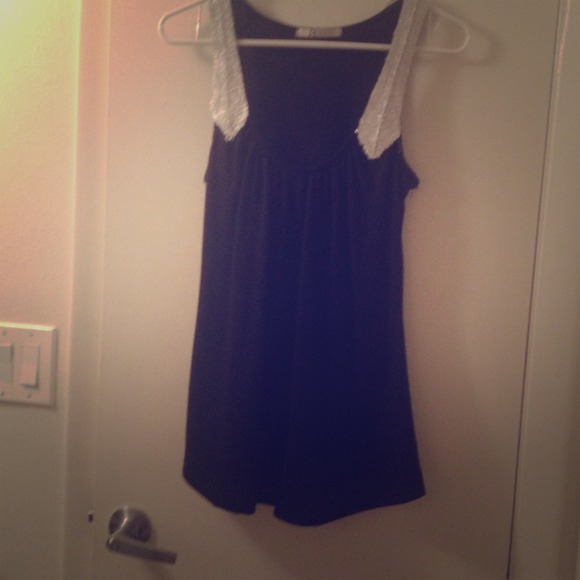 black and sliver tank top