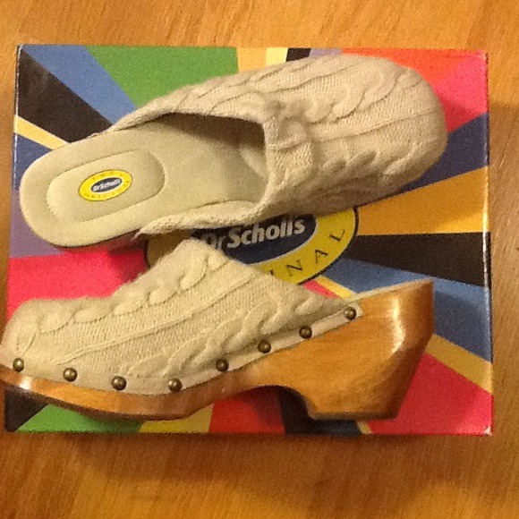 Dr Scholls Cardigan clogs in Oatmeal