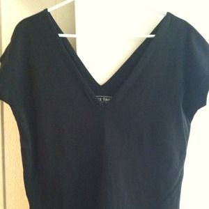 V tee top ❗Reduced❗