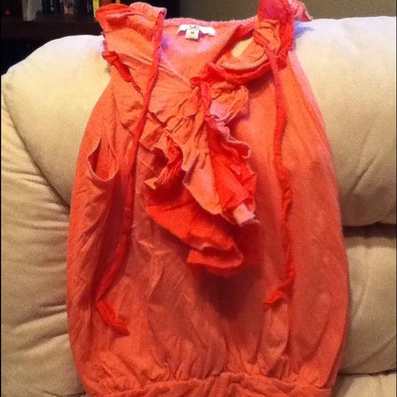 Peach ruffle sleeveless shirt. SOLD
