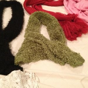 4 scarves