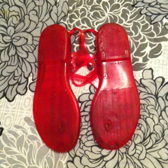 ๐Sold ๐Authentic Burberry sandals - Picture 2 of 2