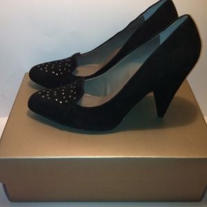 Black Suede Levity Pumps 8.5M