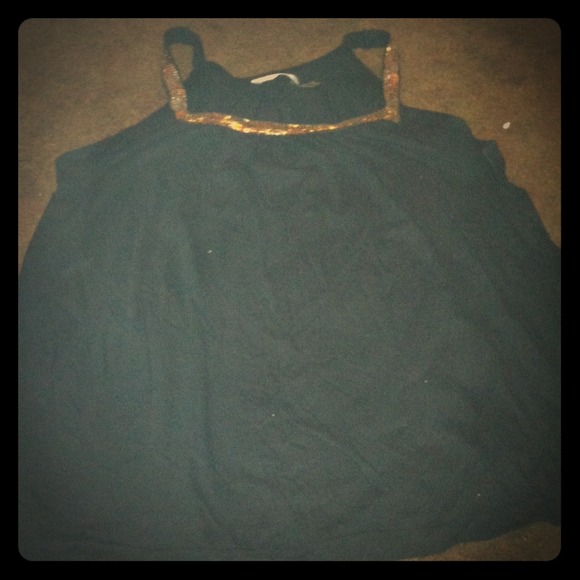 NWOT Derek Heart sequin top:)