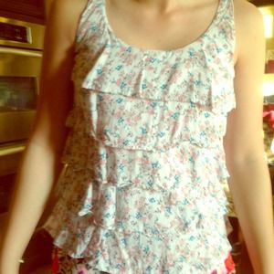 Flower patterned layered shirt