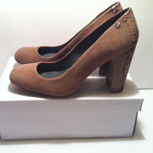 Calvin Klein Tan Suede Pumps Snake Skin Heel.
