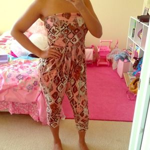 Hottie tube cotton print pant romper! Size small