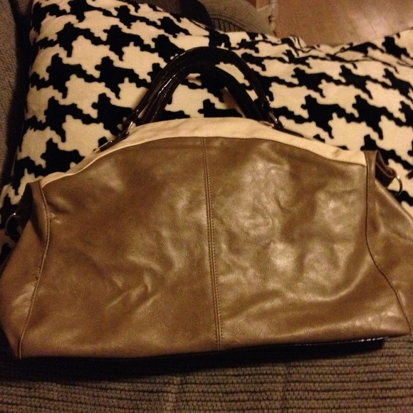 Convertable satchel ;) - Picture 2 of 4
