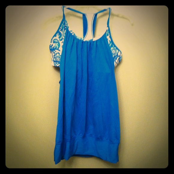 Lululemon no limits tank