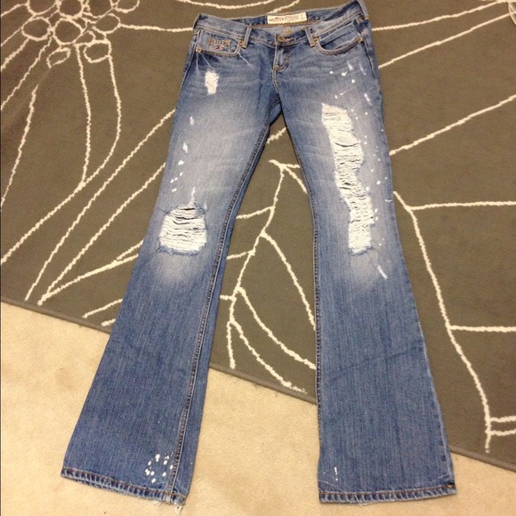 ❌Bundled!❌Hollister destroyed denim