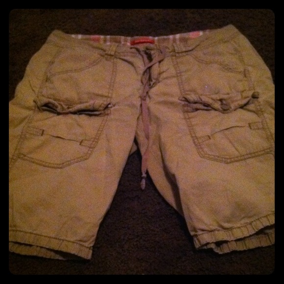 Bermuda Kakhi shorts:)