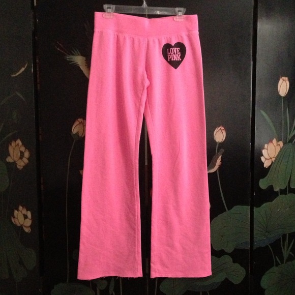 🔴🔴SOLD🔴🔴 Victoria's Secret PINK pink pants
