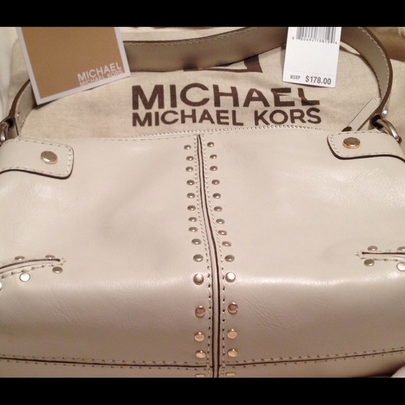 🎉🎉Reduced🎉🎉Michael Kors Astor handbag