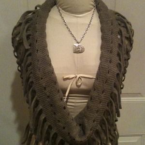 🆕WOT Infinity scarf!