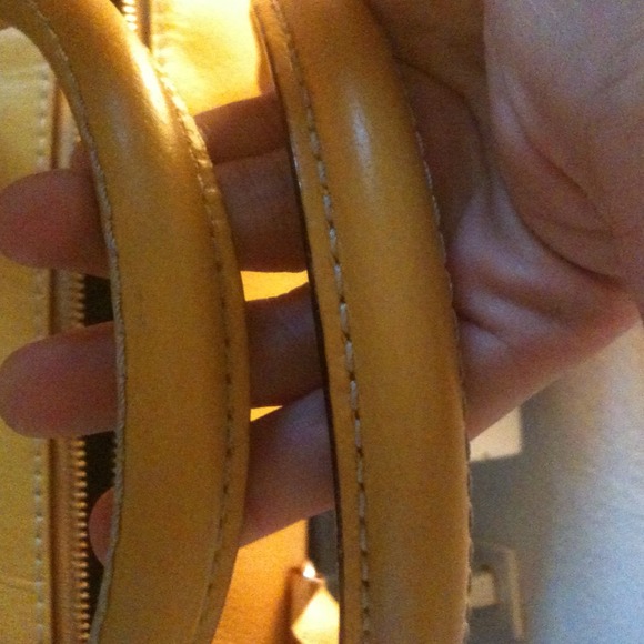 KATE SPADE NEW YORK - Picture 3 of 4