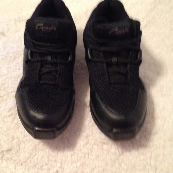 CAPEZIO dance/exercise shoes