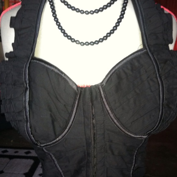 Halter top