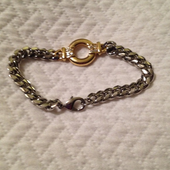NWOT Sterling silver bracelet