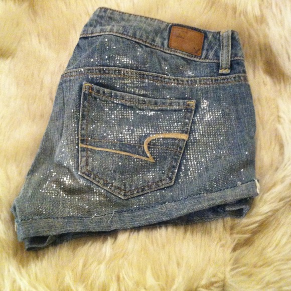 ***BUNDLE SOLD***Sparkly shorts &gorgeous bracelet