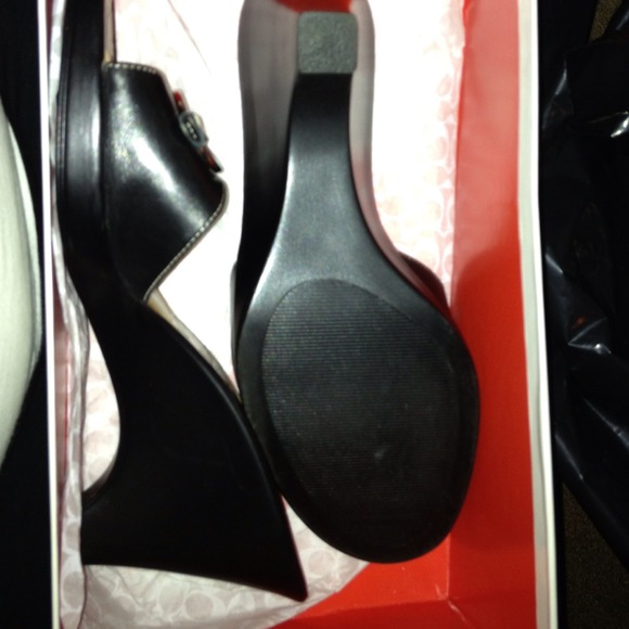 SOLD!!! - Picture 2 of 3