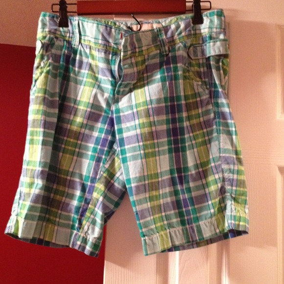 Old navy shorts