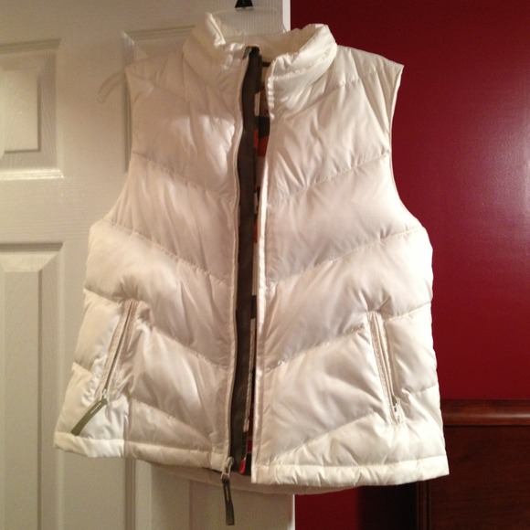 Old navy vest