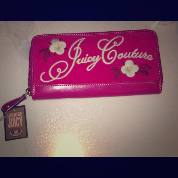 reserved~Juicy Couture hot pink wallet