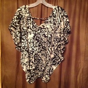 Abstract blouse