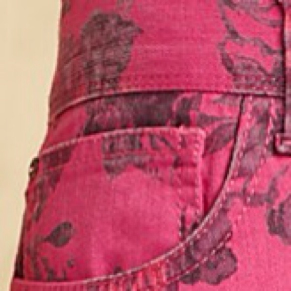 🌹OUT OF STOCK🌹Tommy Hilfiger Skinny Jeans - Picture 2 of 4